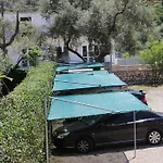 Melisti 3* Tsoukaládhes