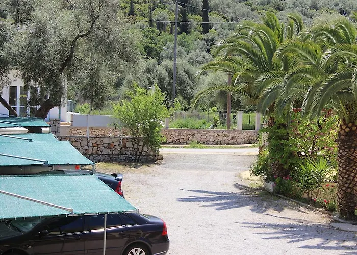 Aparthotel Melisti 3*