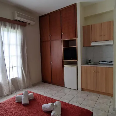 Melisti Aparthotel Tsoukaládhes